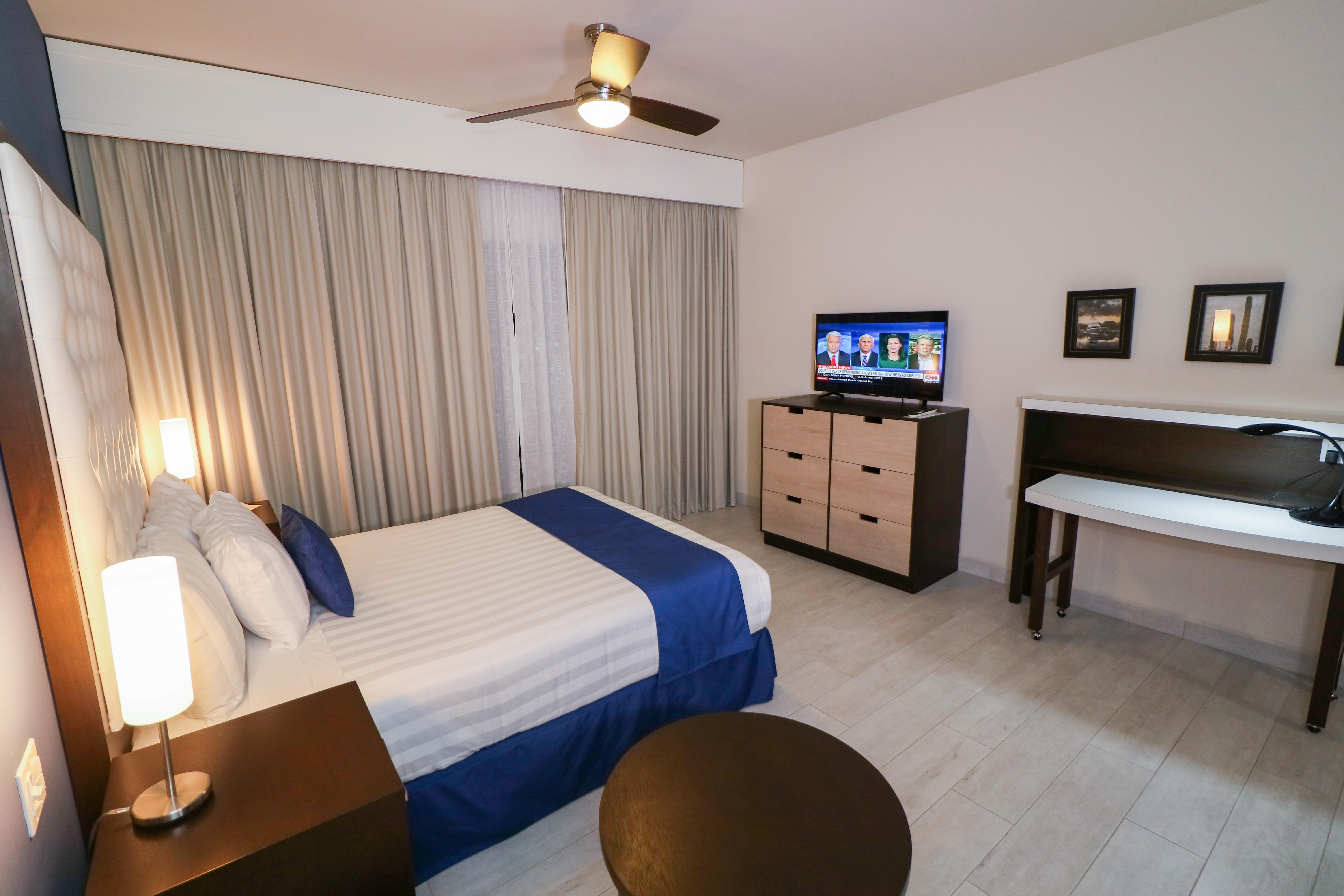 Medano Hotel&suites Cabo San Lucas